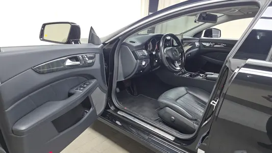 Mercedes-Benz CLS-Class W218 CLS250 d 4MATIC 2016 10