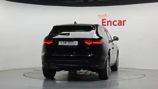 Jaguar F-PACE 20d 2018 4