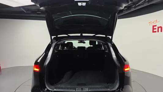 Jaguar F-PACE 20d 2018 20