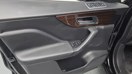 Jaguar F-PACE 20d 2018 24