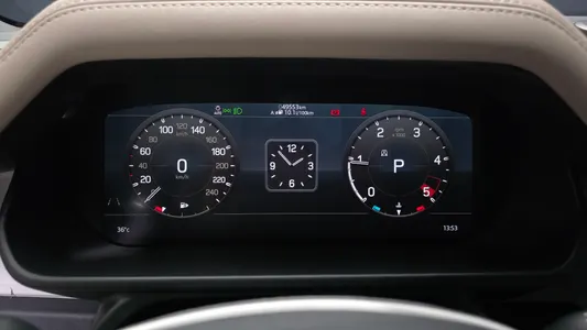 Land Rover (L663) 110 D250 S 2021 7