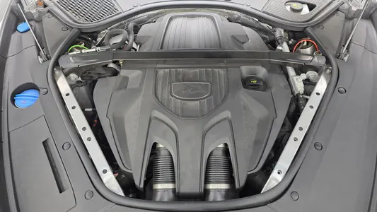 Porsche (971) 2.9 AWD 2023 6