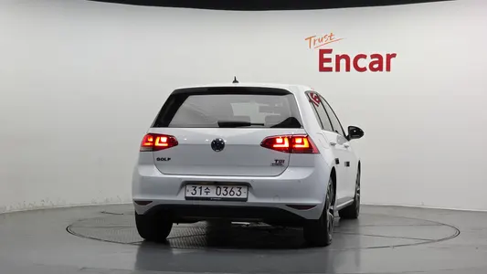Volkswagen 7 1.4 TSI 2015 4