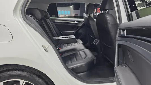 Volkswagen 7 1.4 TSI 2015 12