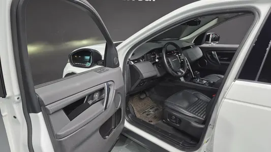 Land Rover 2 D150 S 2020 10