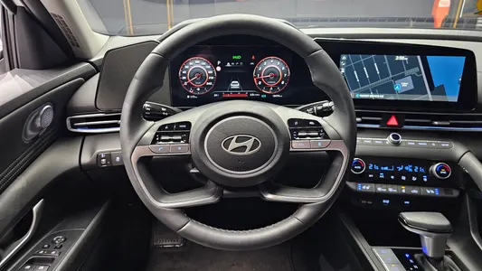 Hyundai (CN7) 1.6 2025 13