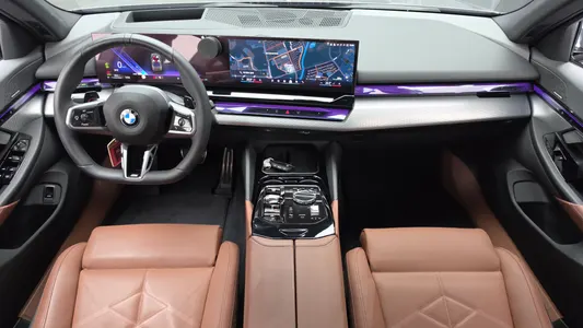 BMW 5 Series (G60) 530i xDrive M 2025 7