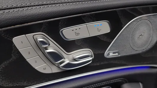 Mercedes-Benz CLS-Class C257 CLS300d 4MATIC 2022 33