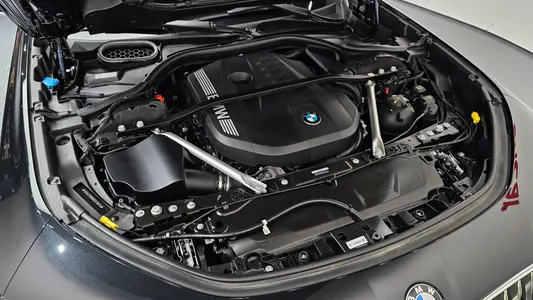 BMW 7 Series (G70) 740i xDrive M 2025 6