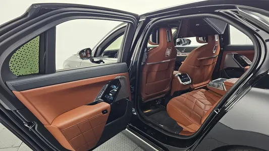 BMW 7 Series (G70) 740i xDrive M 2025 16
