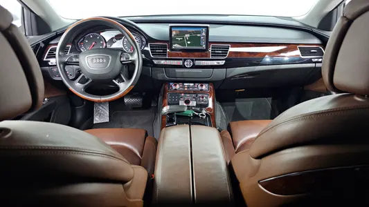 Audi A8 3.0 TDI LWB 2013 7