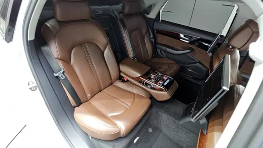 Audi A8 3.0 TDI LWB 2013 12