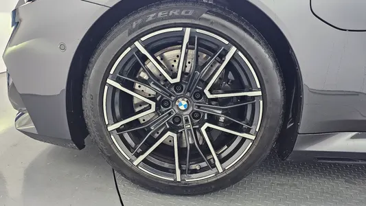 BMW M5 (G90) M5 2026 5