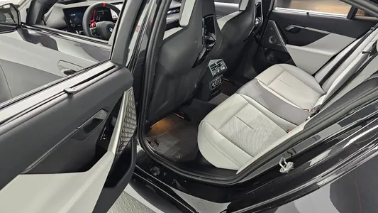 BMW M5 (G90) M5 2026 11