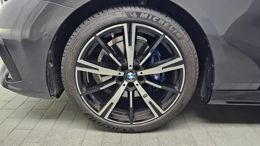 BMW 5 Series (G60) 530i xDrive M 2025 4