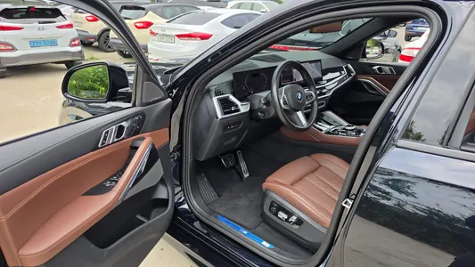BMW X6 (G06) xDrive40i M 2024 10