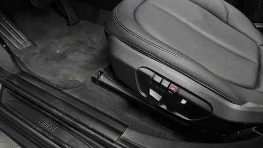 BMW X1 (F48) xDrive 18d 2016 30