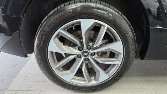 Audi e- 55 2021 5