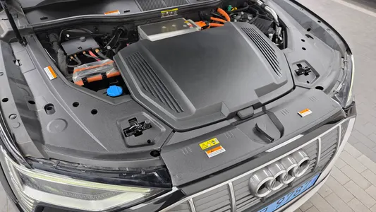 Audi e- 55 2021 6