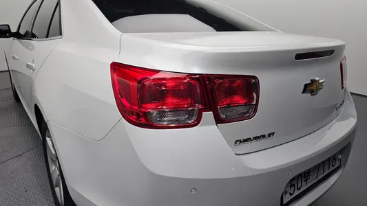 Chevrolet 말리부 2.0 LT 2014 23