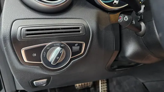 Mercedes-Benz GLC-Class X253 GLC300e 4MATIC 2021 28
