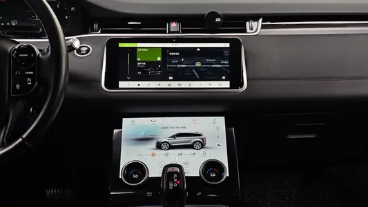 Land Rover 2 D180 SE 2020 14
