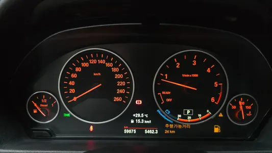BMW 3 Series (F30) 320d 2017 8