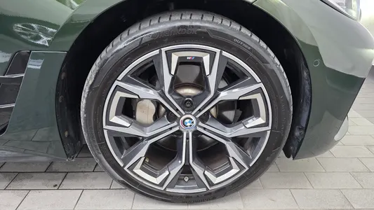 BMW i4 eDrive40 M 2022 21