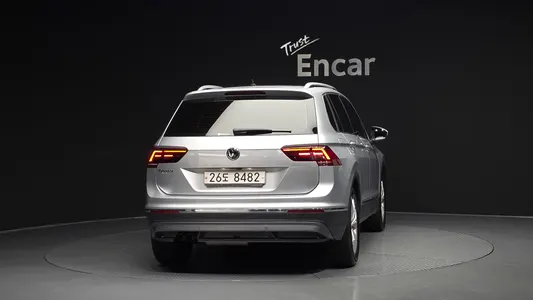 Volkswagen 2 2.0 TDI 2018 4