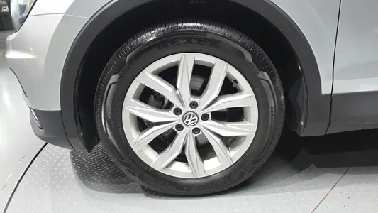 Volkswagen 2 2.0 TDI 2018 5