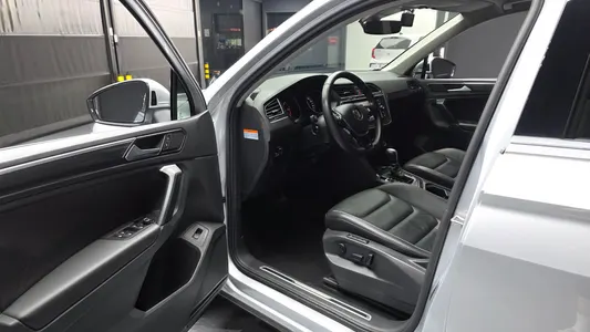 Volkswagen 2 2.0 TDI 2018 10