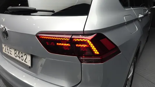 Volkswagen 2 2.0 TDI 2018 23