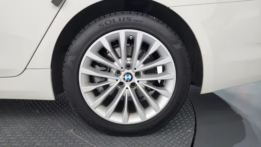 BMW 5 Series (G30) 520d 2017 21