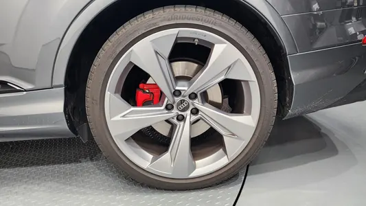 Audi SQ7 (4M) 4.0 TFSI 2025 21