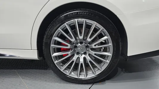 Mercedes-Benz E-Class W214 AMG E53e 4MATIC+ 2025 21