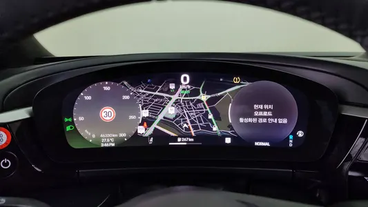 Porsche EV 4 2025 8