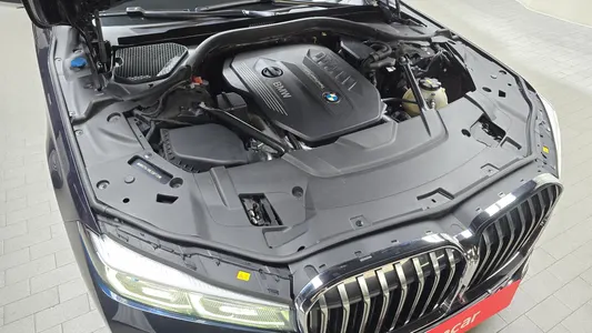 BMW 7 Series (G11) 730d xDrive 2020 5