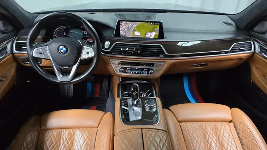 BMW 7 Series (G11) 730d xDrive 2020 6