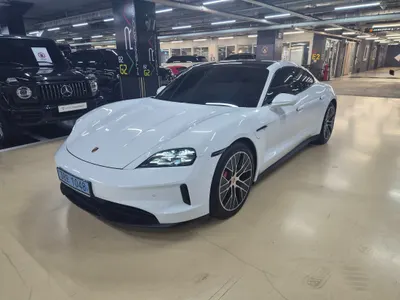Porsche 4S 2025