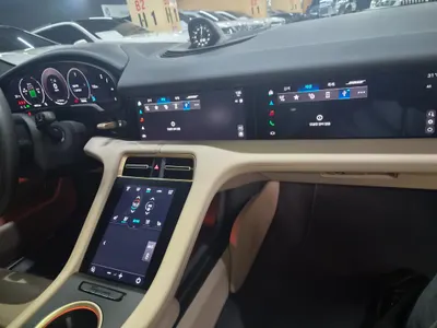 Porsche 타이칸 4S 2025 14