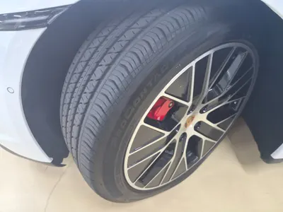 Porsche 타이칸 4S 2025 18