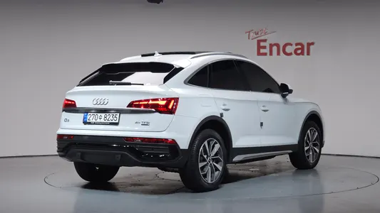 Audi Q5 (FY) 45 TFSI 2024