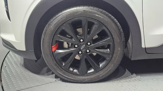 Chevrolet EUV 2022 5
