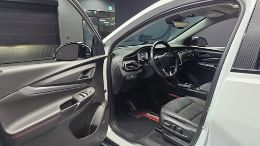 Chevrolet EUV 2022 10
