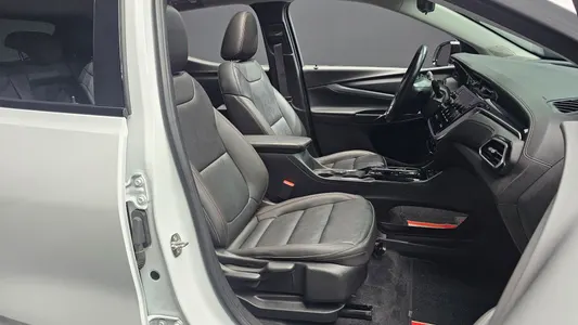 Chevrolet EUV 2022 26