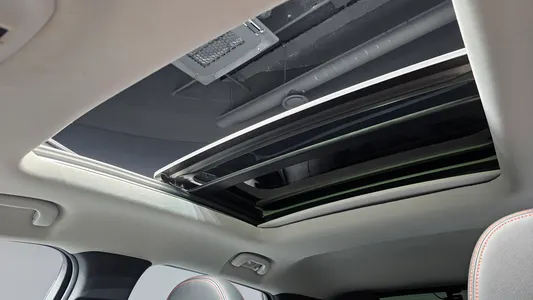 Chevrolet EUV 2022 27