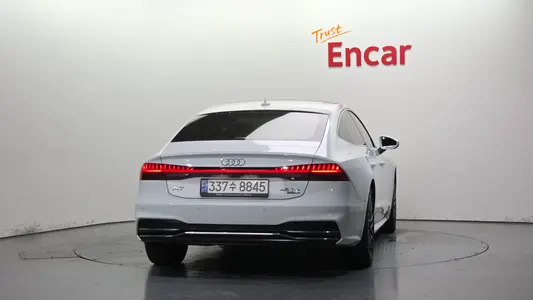 Audi A7 (4K) 45 TDI 2020 4
