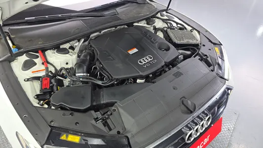 Audi A7 (4K) 45 TDI 2020 6