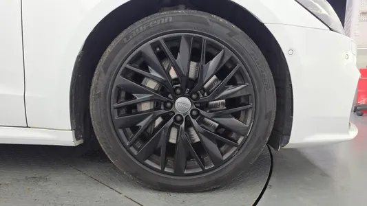 Audi A7 (4K) 45 TDI 2020 21