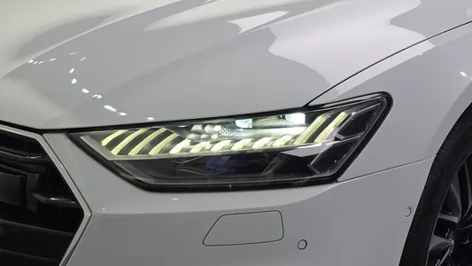 Audi A7 (4K) 45 TDI 2020 22